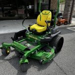 John Deere 54 inches lawn mower zero turn