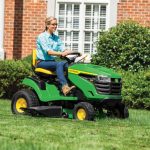 John Deere 60 inches riding mower