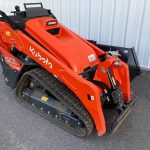 Kubota scl1000 skid steer