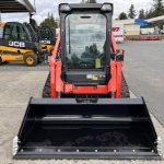Kubota svl75 skid steer