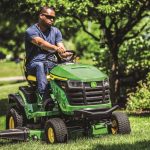 John Deere 60 inches riding mower - Image 2