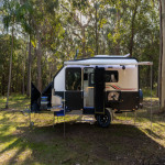 Big camper trailer - Image 2