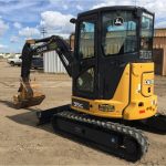 Mini John Deere excavator - Image 2