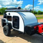 small Teardrop off-road camper trailer - Image 2