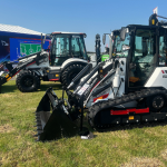Hydromek crawler backhoe loader - Image 2
