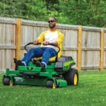 John Deere 54 inches lawn mower zero turn - Image 3