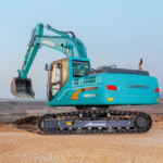Big Sunward excavator - Image 3